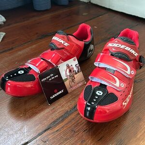 NWT Sidebike Cycle Shoes - Size 44 - Red
